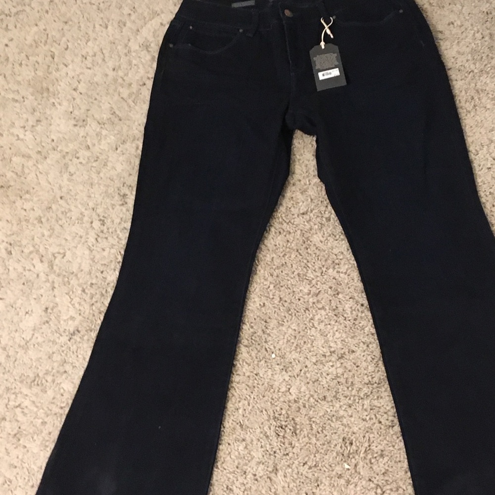 The Limited Curvy Bootcut Jeans 12P